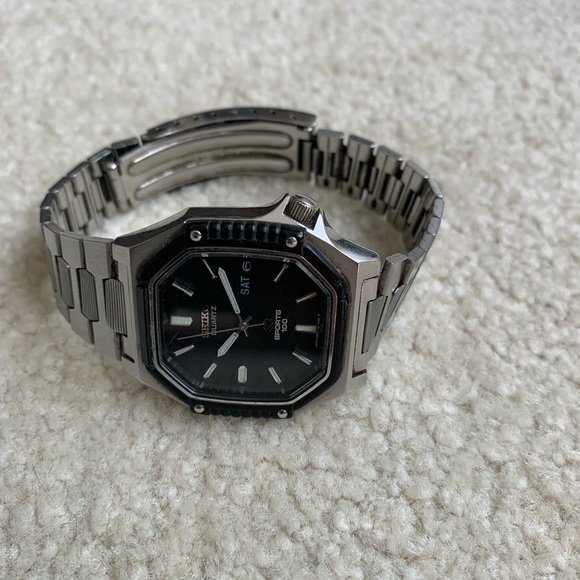 Rare Seiko vintage sports 100 royal oak style quartz men’s watch - Picture 6 of 9